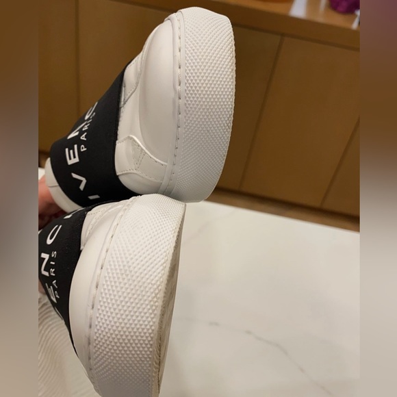 Givenchy City Court Slip On Sneaker- Sz 38 - Picture 4 of 5